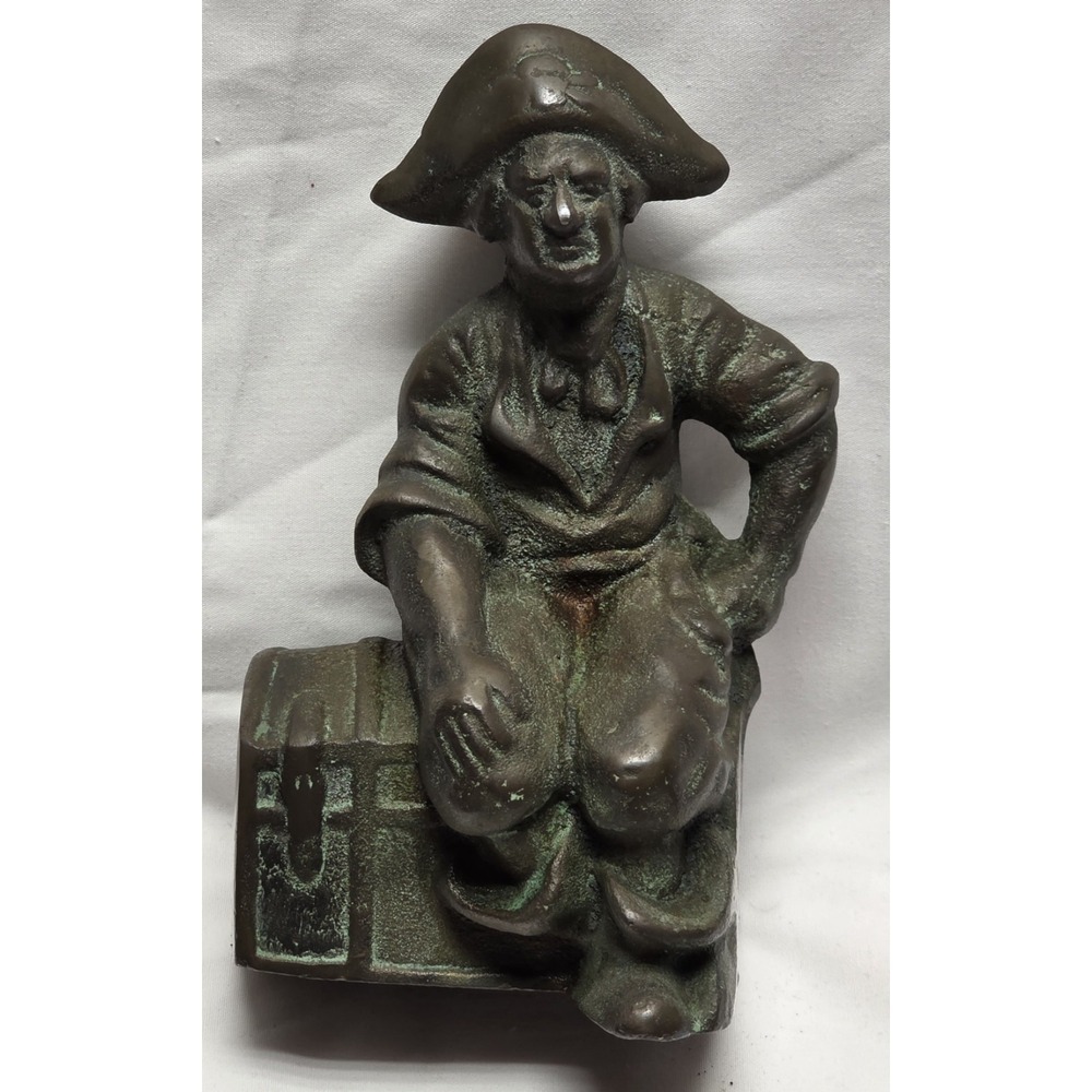 Antique Bronzed Hubley Pirate Treasure Chest Cast Iron Doorstop Bookend Statue